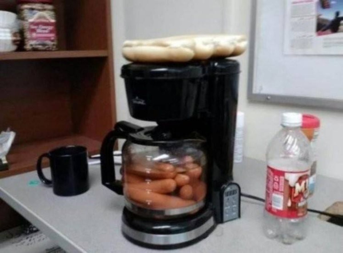 cuRsed iMages; the future is haha yes. join list: Uncomfortable (1244 subs)Mention History.. anyone want some steamed icedogs?